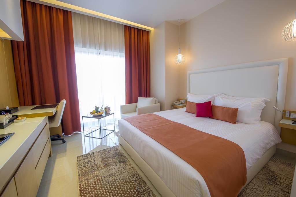 Burj On Bay Hotel Jounieh Kültér fotó
