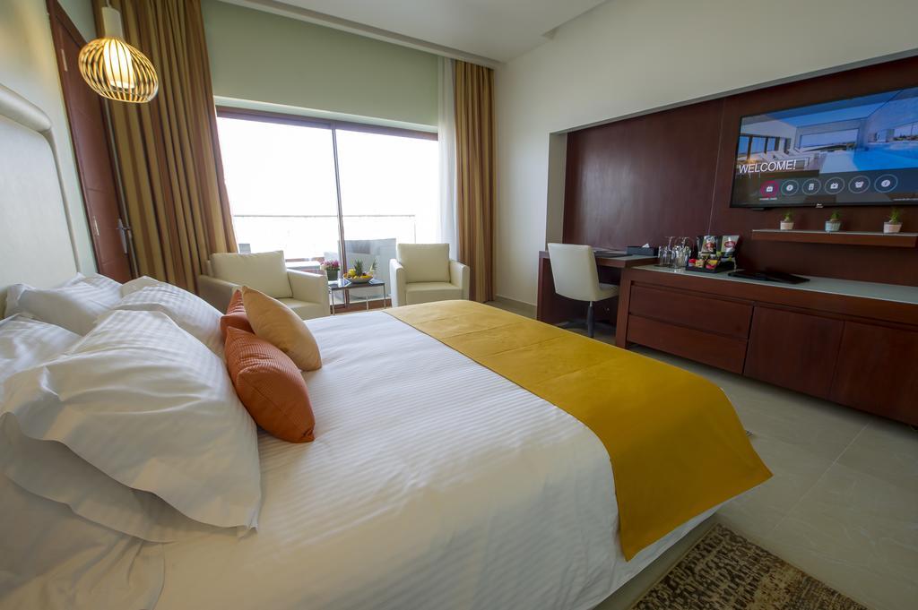 Burj On Bay Hotel Jounieh Kültér fotó